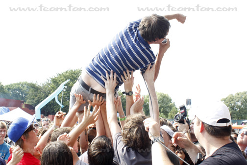 Team Robespierre at Jelly NYC's McCarren Park Pool Party