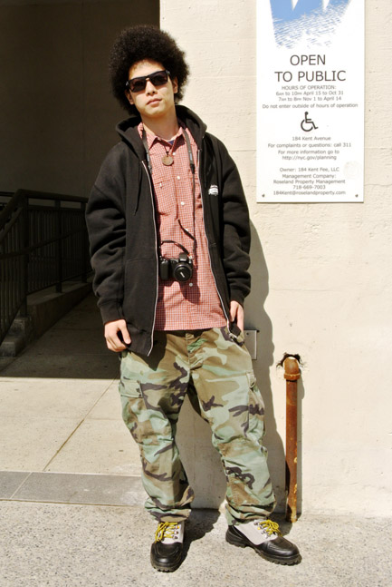 YuyaYota3_20130421Bk_TT