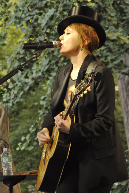 Suzanne Vega at the 2013 Mad. Sq. Music: Oval Lawn Series