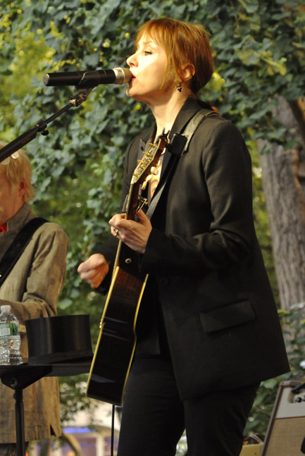 Suzanne Vega at the 2013 Mad. Sq. Music: Oval Lawn Series