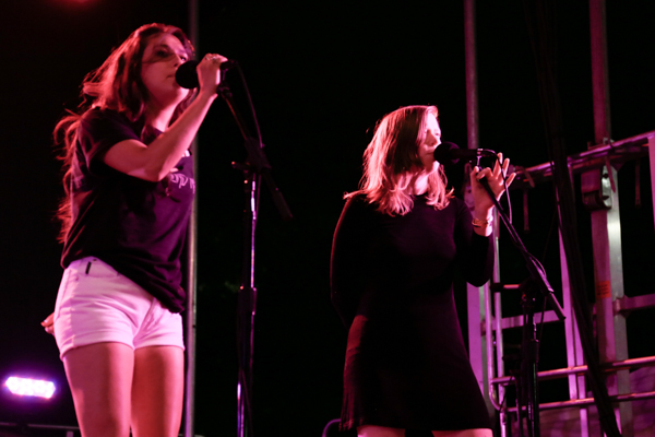 August 6, 2015: Yuck and U.S. Girls perform at the final Hudson RiverRocks show of the summer at Pier 84 in New York City. Mandatory Credit: Tear-n Tan 2015 © Tan.  All Rights Reserved.